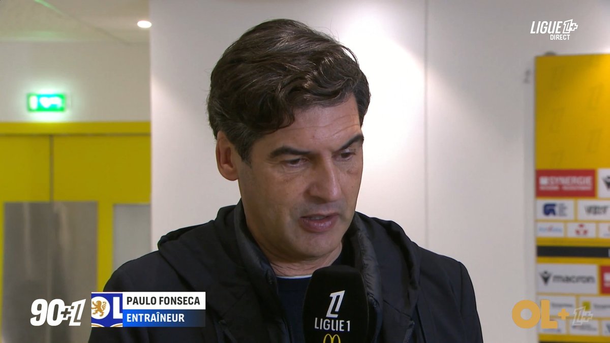 #FCN 0-1 #OL
Fonseca :"Je suis satisfait de la mentalité de l'équipe. Un état d'esprit incroyable [...] 
Les arbitres doivent faire attention à l'agressivité contre Endrick [...]
Sur le rouge, le nantais ne joue pas le ballon, c'est très sévère." 
#FCNOL