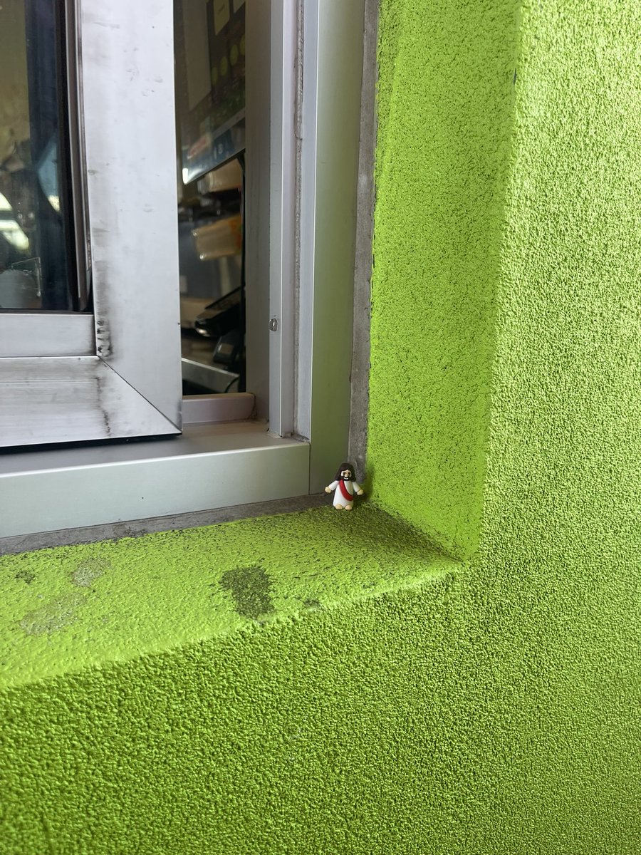 DebDaugherty_'s tweet photo. @RAY4TPAUSA and me #foundjesus at the Salad and Go drive-thru 🙏💒🕊️❤️ https://t.co/eE6ZUlnC4b