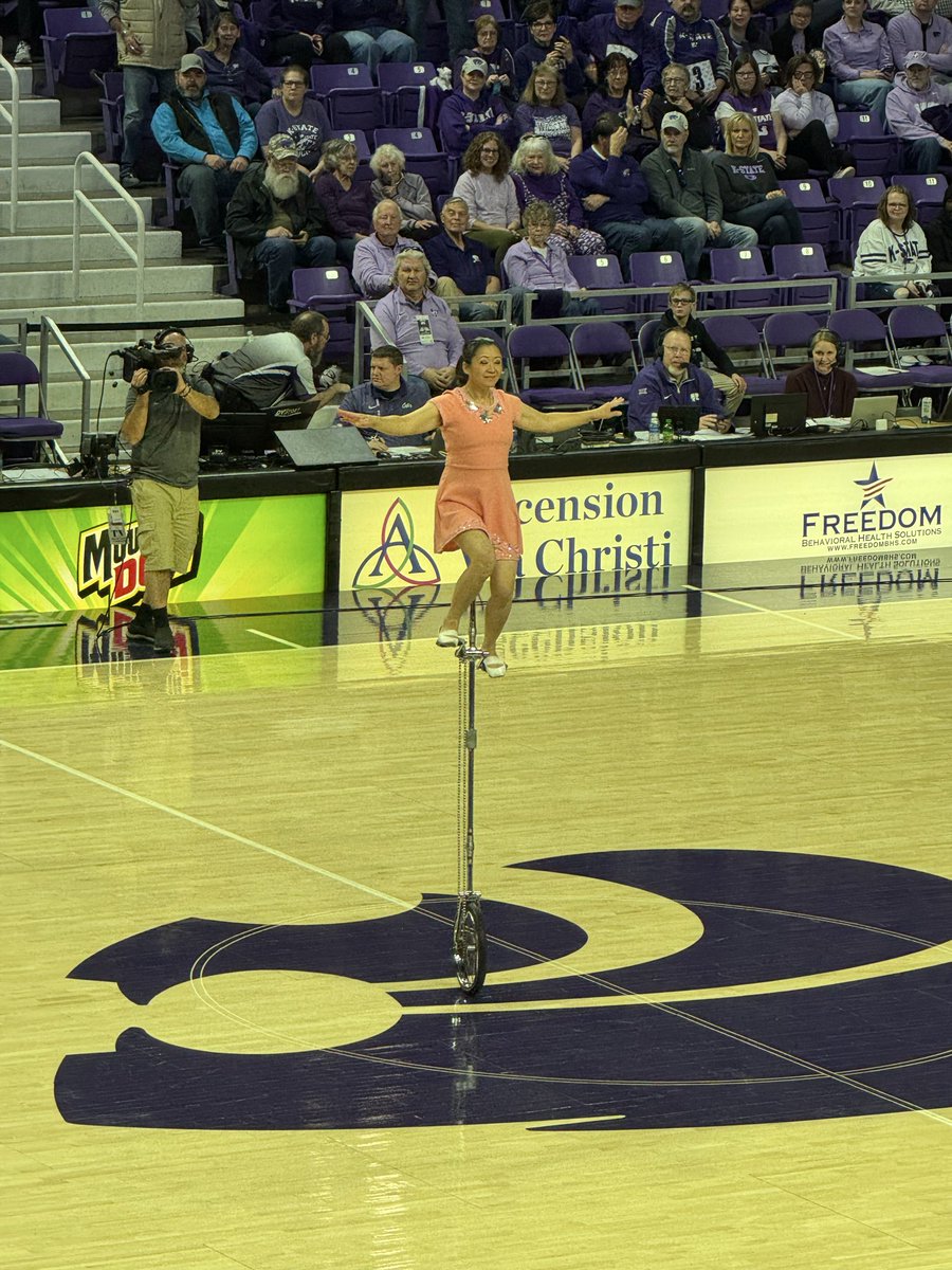 .<a href="/BarstoolBigCat/">Big Cat</a> the GOAT Red Panda is in the Octagon of Doom today! Good to see the legend still has it.