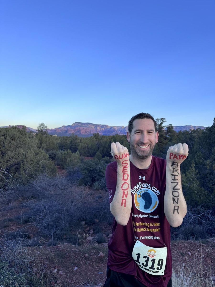 run4papa's tweet image. How it started v. How it’s going!
If the hills don’t take your breath, the scenery will. #Sedona asked for lungs and legs and paid us back in red rock silence and sky. State #45 claimed, one climb at a time!
#50halfmarathons50states #RunningAgainstDementia #running @haarc_center