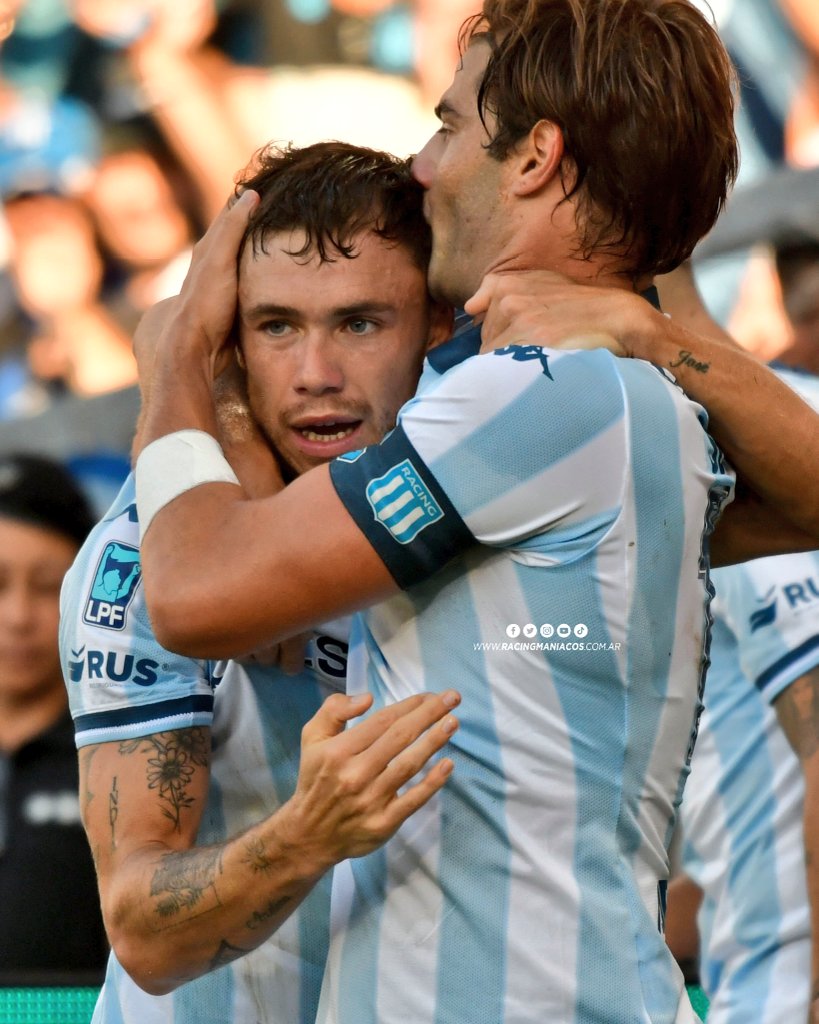 La Academia se impuso ante #Argentinos y sumó tres puntos importantes en el Cilindro 🏟️. 

⚽️ Con actitud, momentos de buen fútbol y el empuje de la gente, el equipo sacó adelante un partido clave.

💙 Es por acá, #Racing.