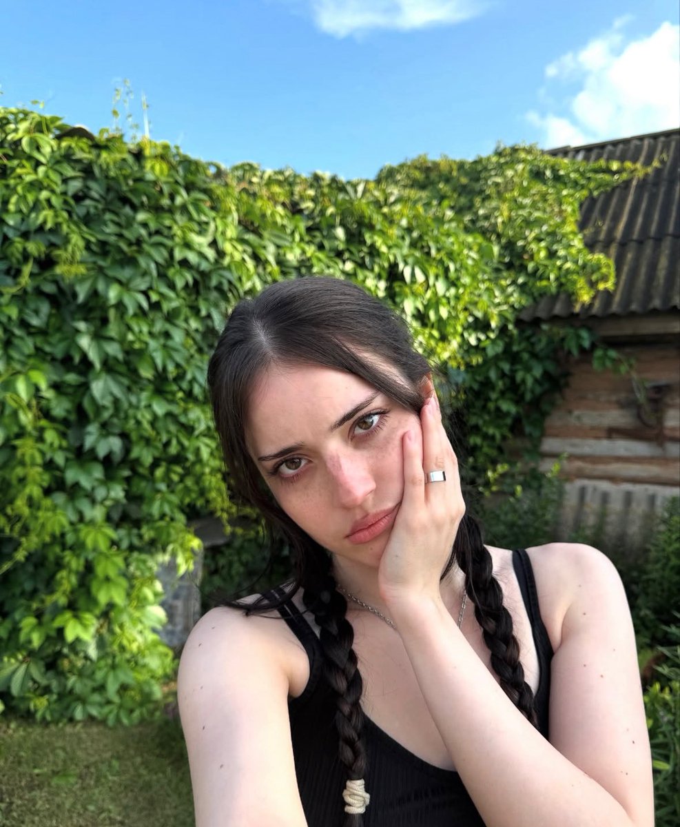 ㅤ
    ⠀                                       ⍀
⠀⠀⠀⠀⠀⠀⠀⠀⠀