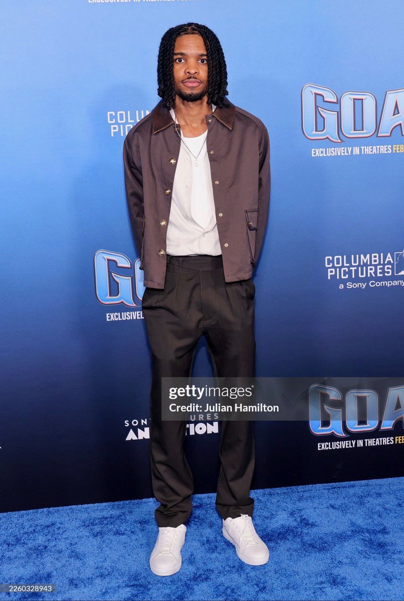 ChrisPatUpdates's tweet photo. Chris Patrick at the official premiere of the upcoming “GOAT” movie 🐐🏀

His song “Alley Oop” is on the soundtrack and featured in the movie 🫡 https://t.co/9L3YsCil15