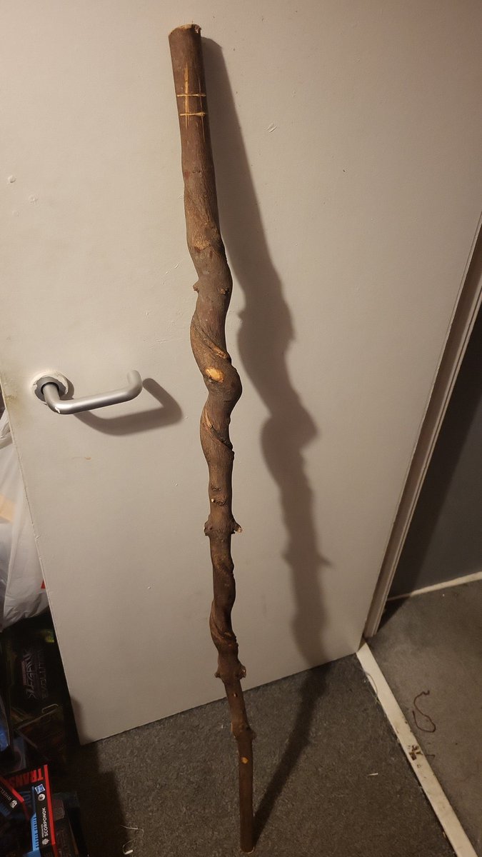 euskadifumar's tweet image. HOMBRES MIREN EL PALO QUE ME ENCONTRÉ