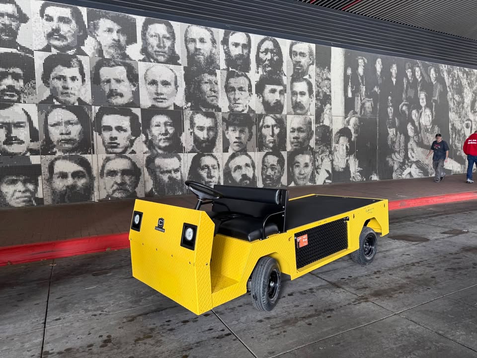 Cushman Vehicles tweet media