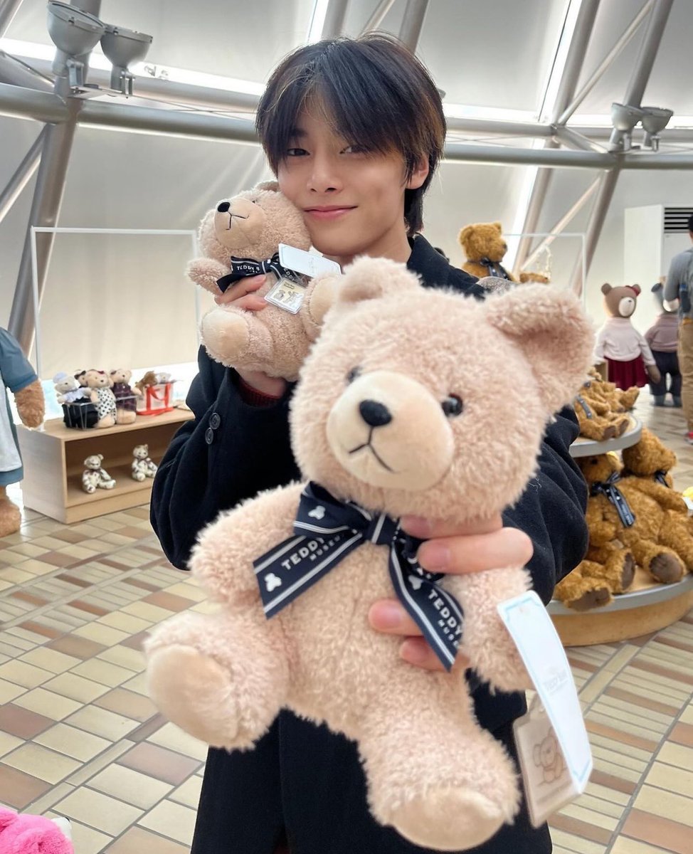 icole❣️🍀 tweet media