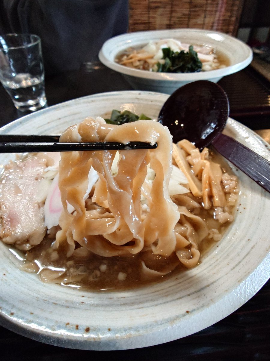 ここの青竹打ちのラーメンまじ美味すぎて週3で来ても飽きない自信あるわ