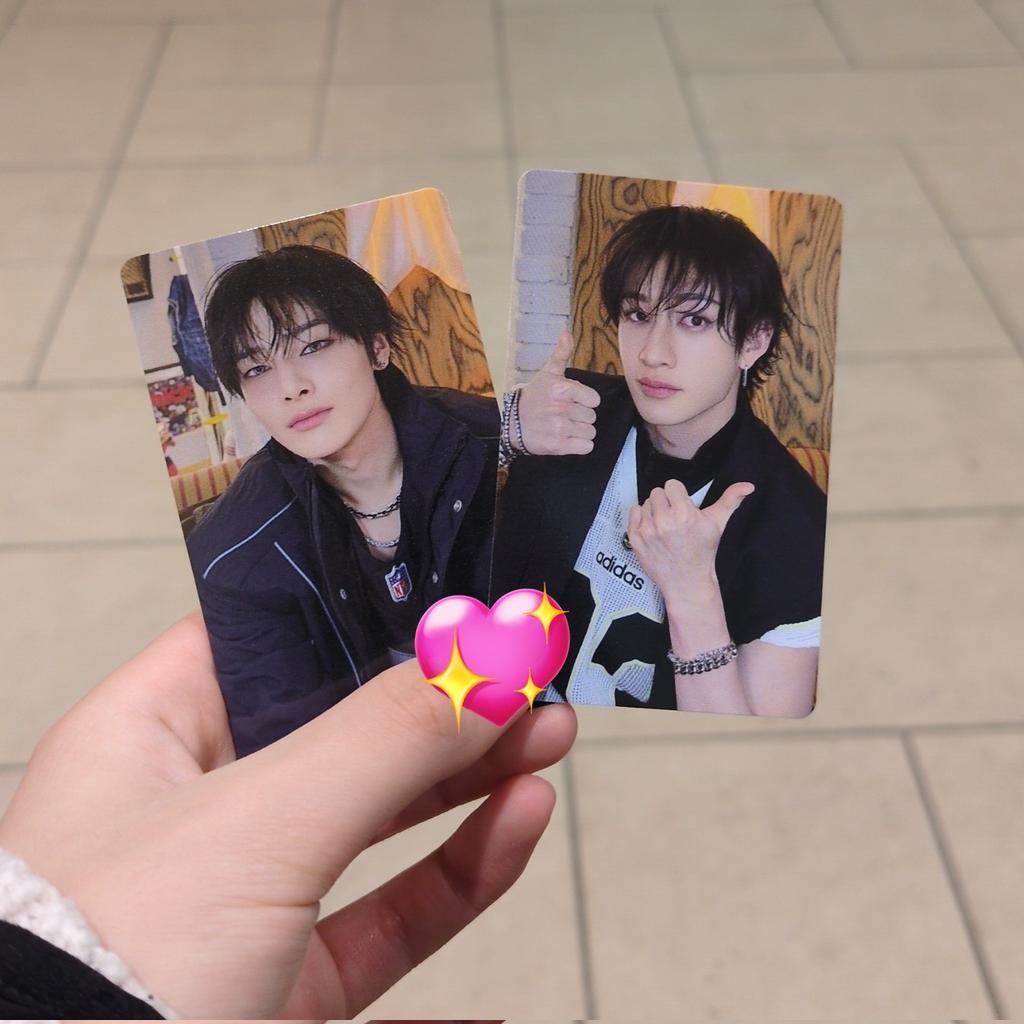 lily tweet media