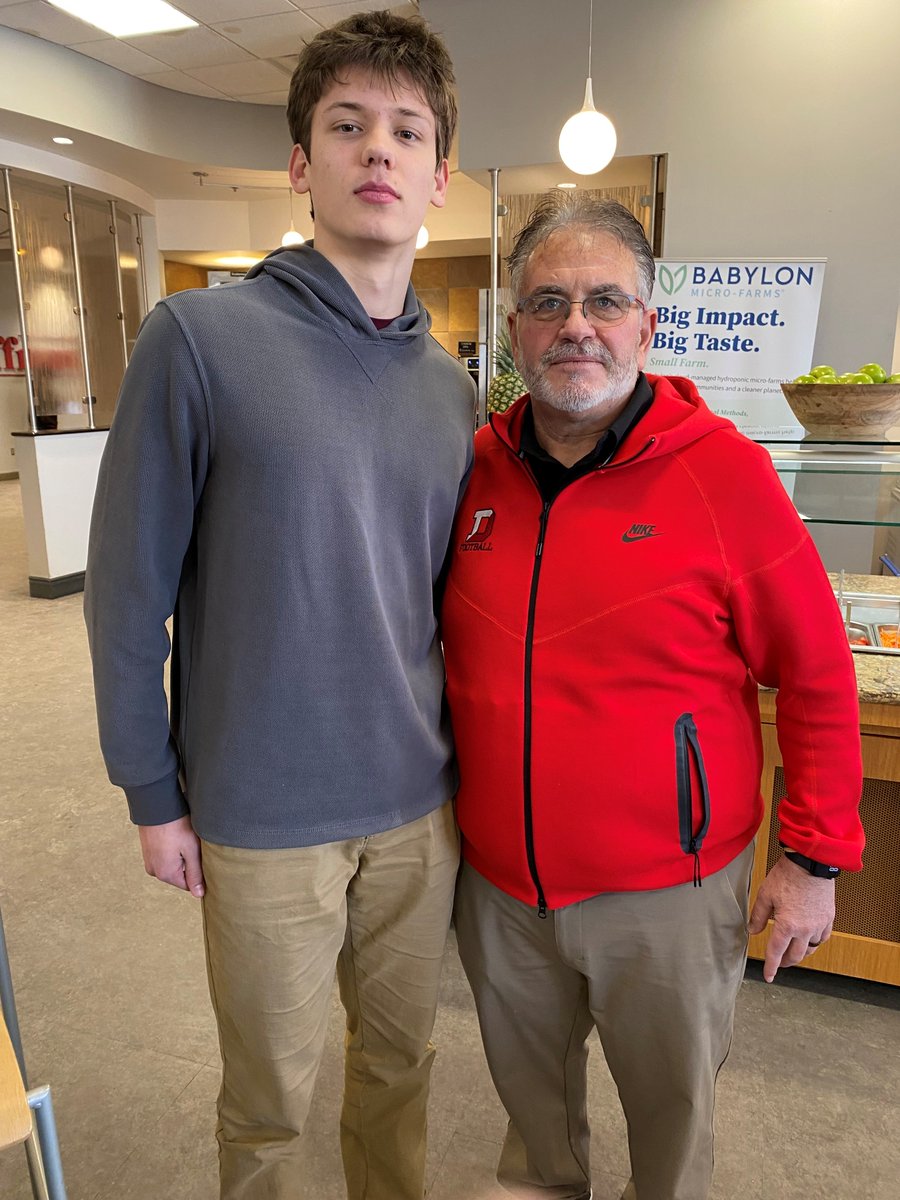 we67056's tweet photo. Had an awesome junior day visit @DUFootball.
Loved learning about the football program and everything the DU college experience has to offer. Thank you @coachhatem and @coachjo51 for taking the time to connect with me! #rolldenny https://t.co/0piWjRpgSF