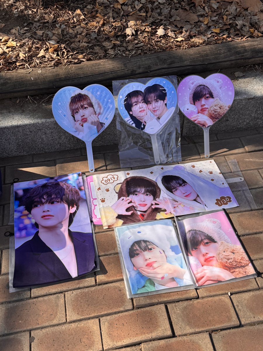 waveppz's tweet image. 올홀 옆에서 현장수령 및 현장판매 시작합니다~!