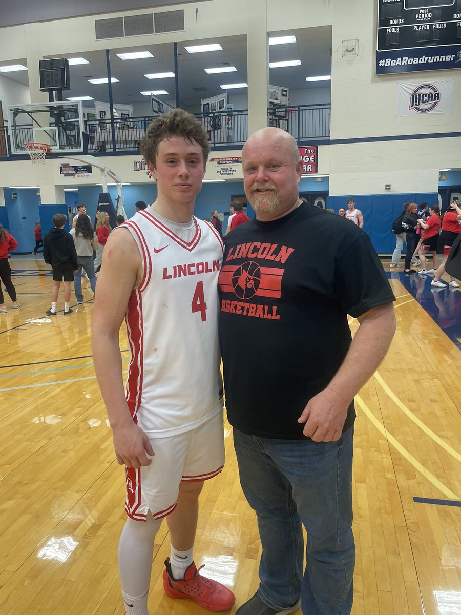 Angela Parrott tweet media