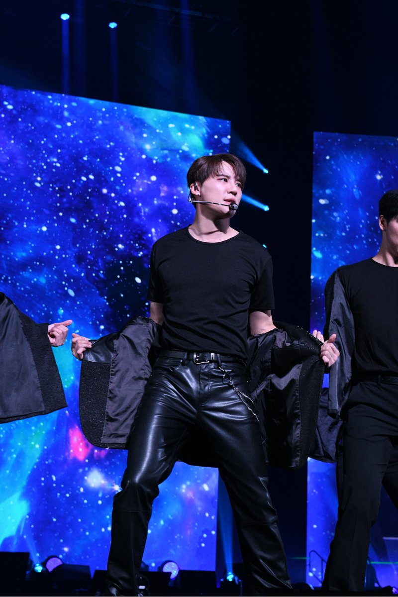 【JX 2026 JAPAN FANMEETING 'Hug &amp; Love'】

2/14(土)13:00/19:00~ABEMA PPVにて配信📺
▶︎abema.go.link/8erR7

˗ˏˋファンミのオフショットをお届け✨ˎˊ˗

PPVには限定の豪華特典も🎁
🧡デジタルフォトブック
🧡本公演の裏側ビハインド映像

映像や写真でファンミを振り返って