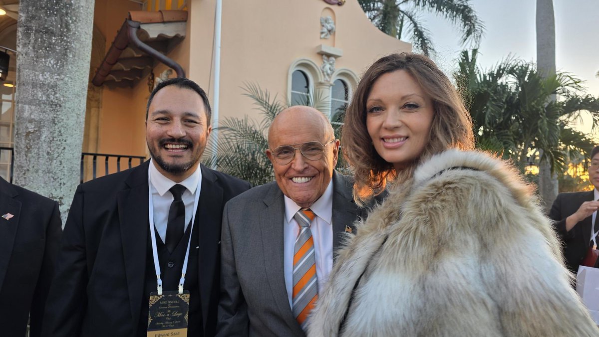 Died Suddenly tweet media