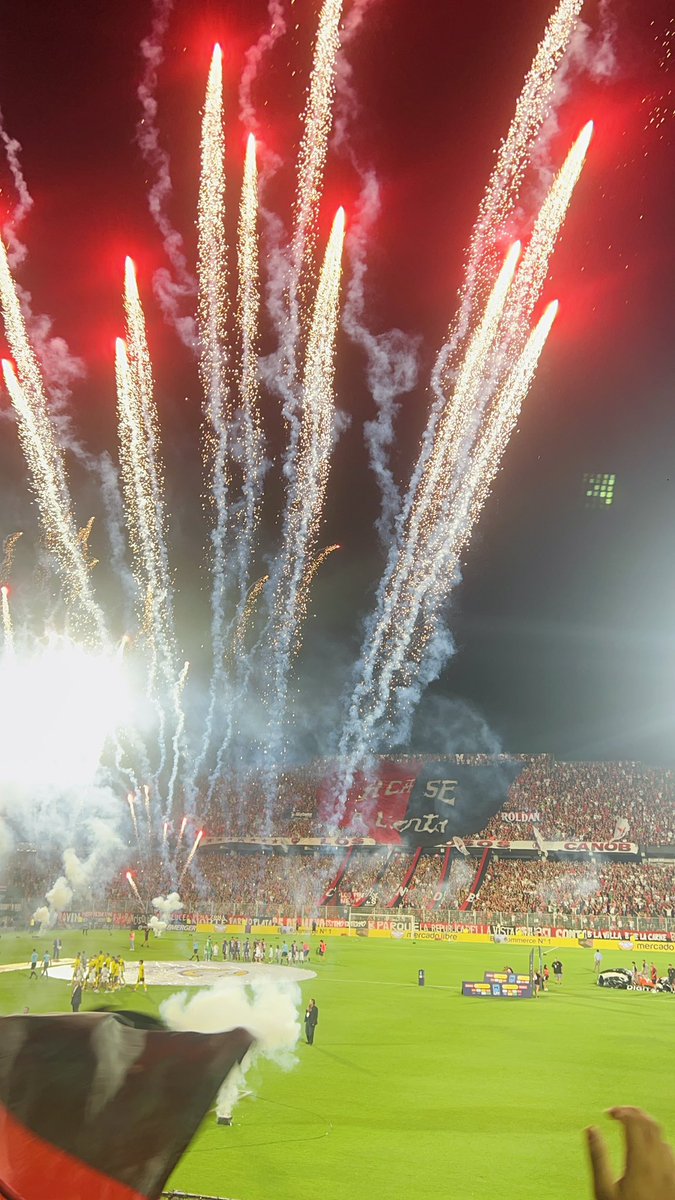 No se merecen a está hinchada