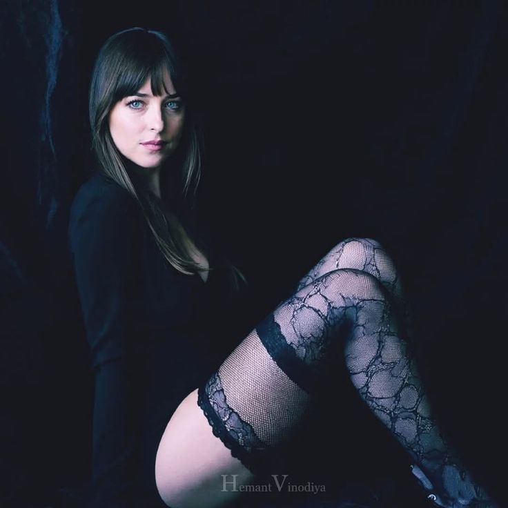 Why does my nemesis have to be so damn hot! <a href="/SerenaDeLucaRp/">Serena De Luca</a>