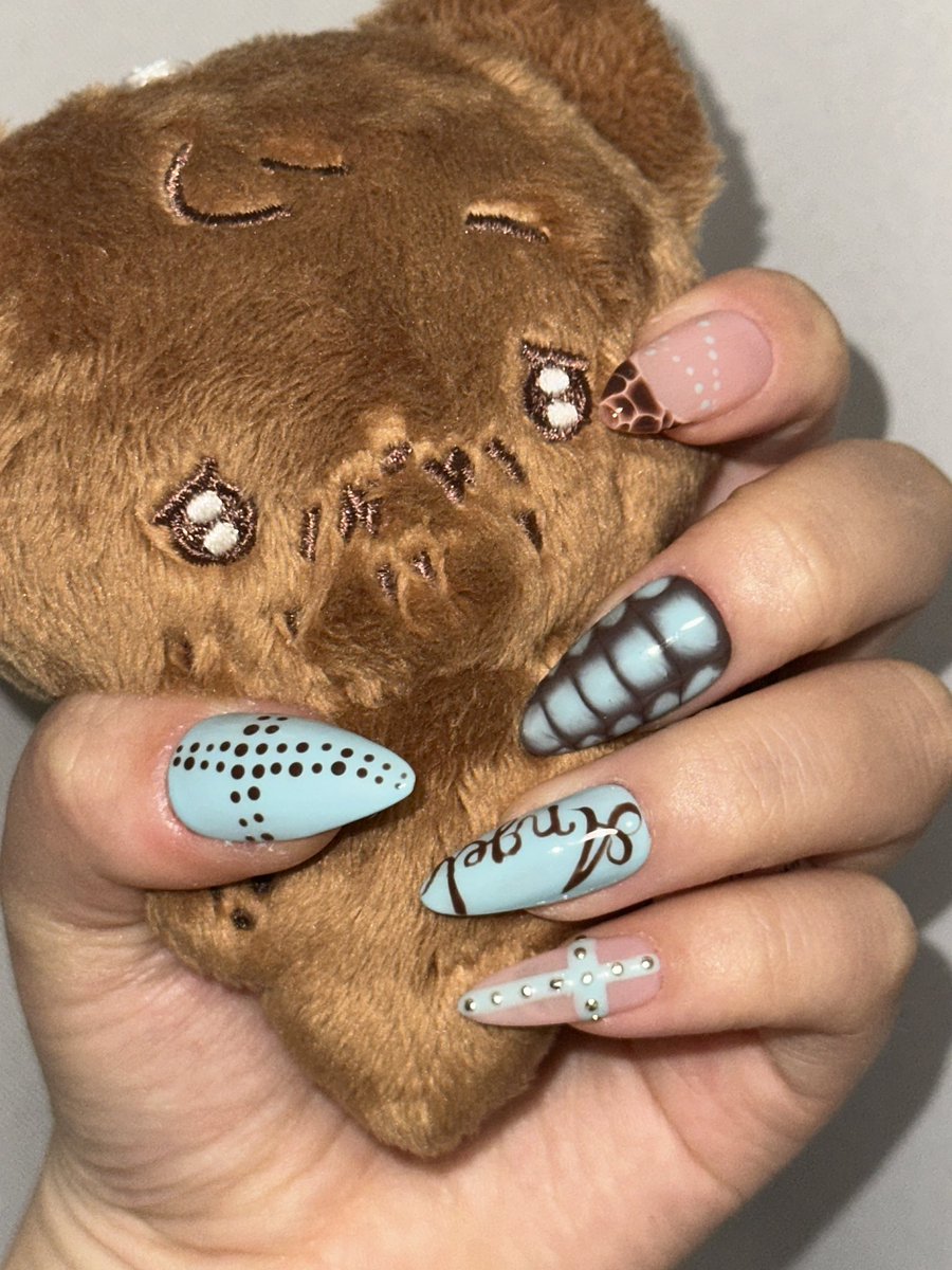 #일상계트친소 #셀프네일트친소 . .. ♡