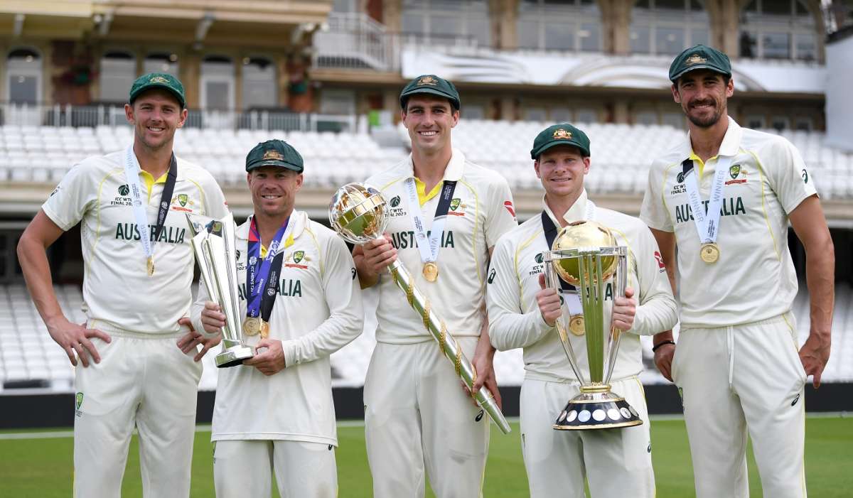TCU's top 15 greatest Aussie cricketers in the last 15 years. 

1)Steve Smith
2)Mitchell Starc
3)Pat Cummins
4)David Warner 
5)Joshua Hazlewood 
6)Nathan Lyon 
7)Travis Head 
8)Mitchell Johnson 
9)Aaron Finch 
10)Glenn Maxwell
11)Adam Zampa 
12)Michael Clarke
13)Shane Watson