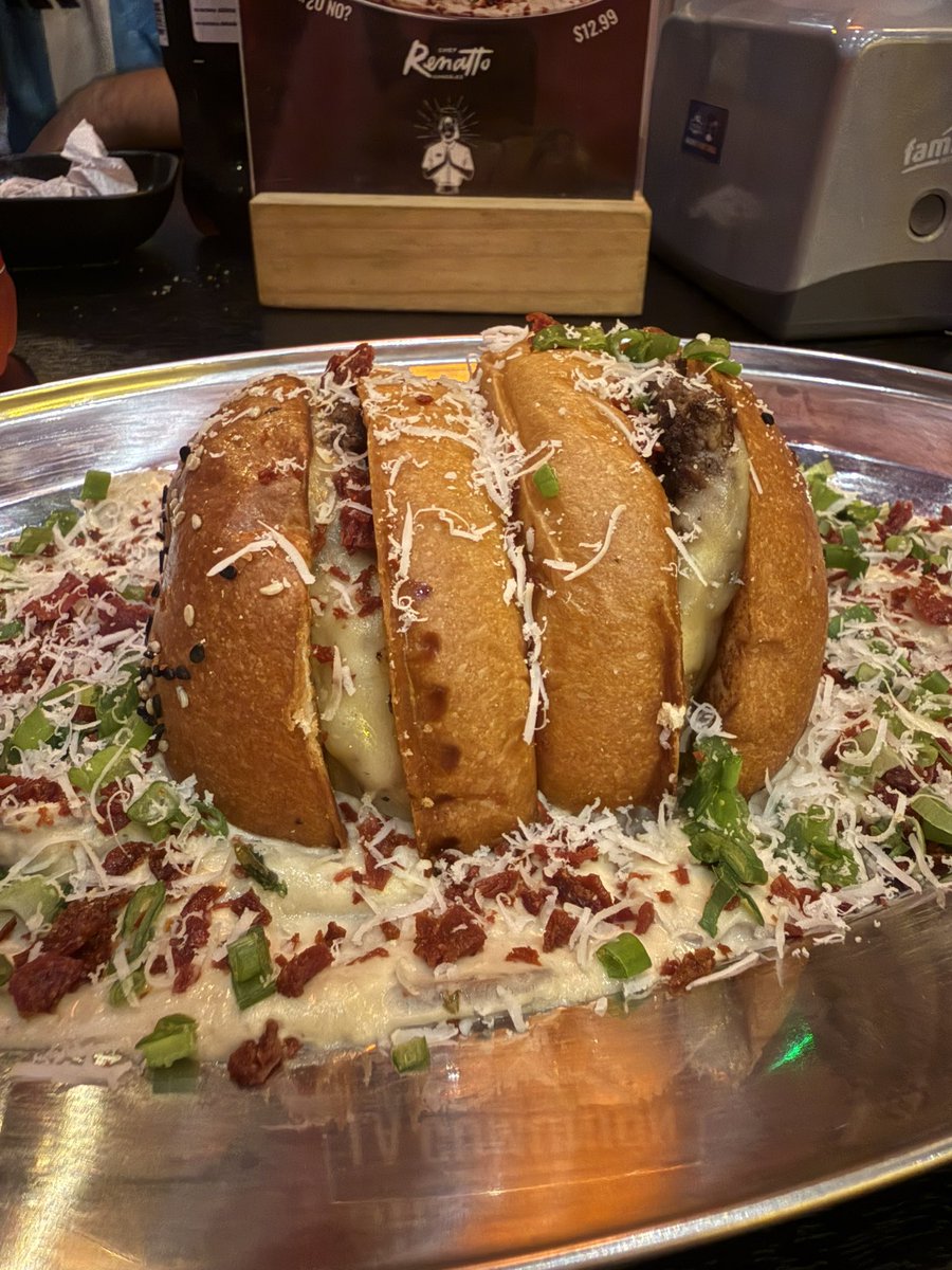 Lucho Bresciani tweet media