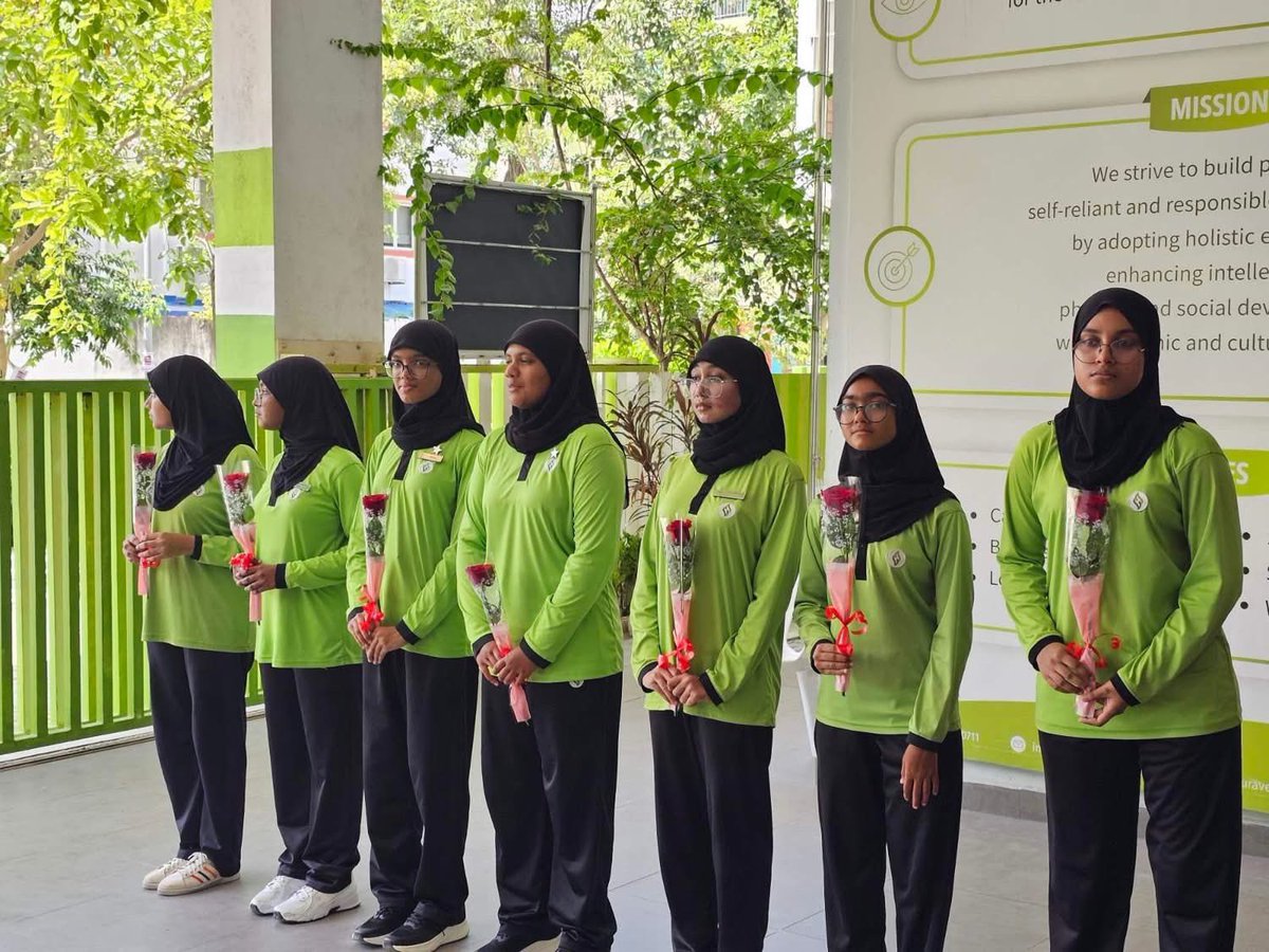 Huravee1's tweet photo. Highlights of the Anti-Bullying and Student Well-Being Program

Students from Huravee School, Salahuddin School, Ghaazee School, Shaheedh Ali School, and Rehendhi School participated in this special Anti-Bullying and Student Well-Being Program.

@MoEdumv 
@FasanaMohamed https://t.co/142E4Cikg2