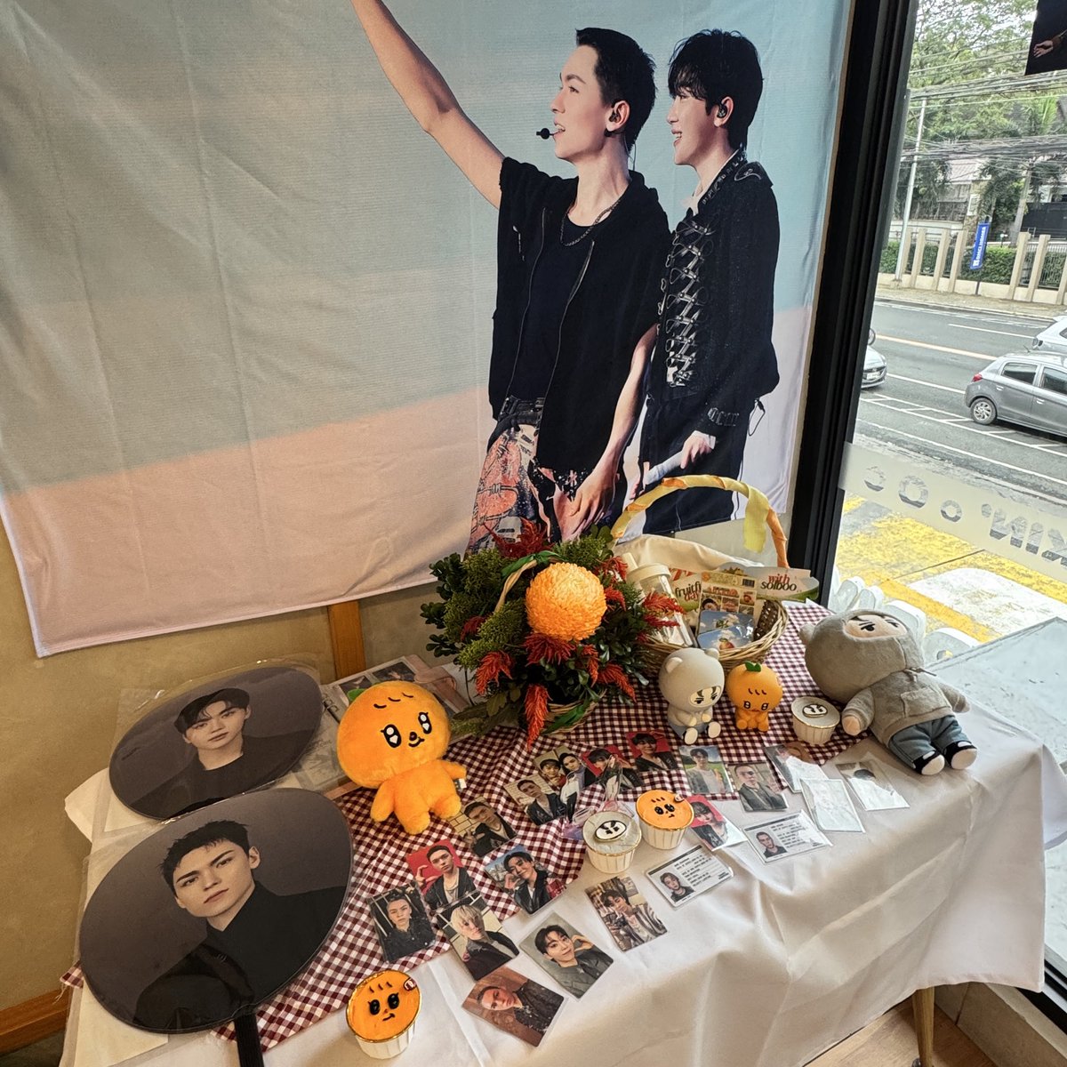 forcherryhan_'s tweet photo. always a good time when it's about solboo 🍊🍐

#FruitfulDaysWithSolboo @withsolboo ⋆˚✿˖° https://t.co/XCqYWoLWS4
