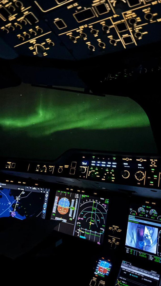 Dikirimin foto ini…
When ya liat aurora langsung🥺