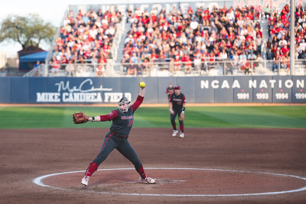 OU_Softball's tweet photo. Audrey through 3 appearances: 

» 0.78 ERA
» 9 innings
» 2-0
» 3 K, 0BB

@audreylowry42 | #ChampionshipMindset https://t.co/yjmmpLkROC