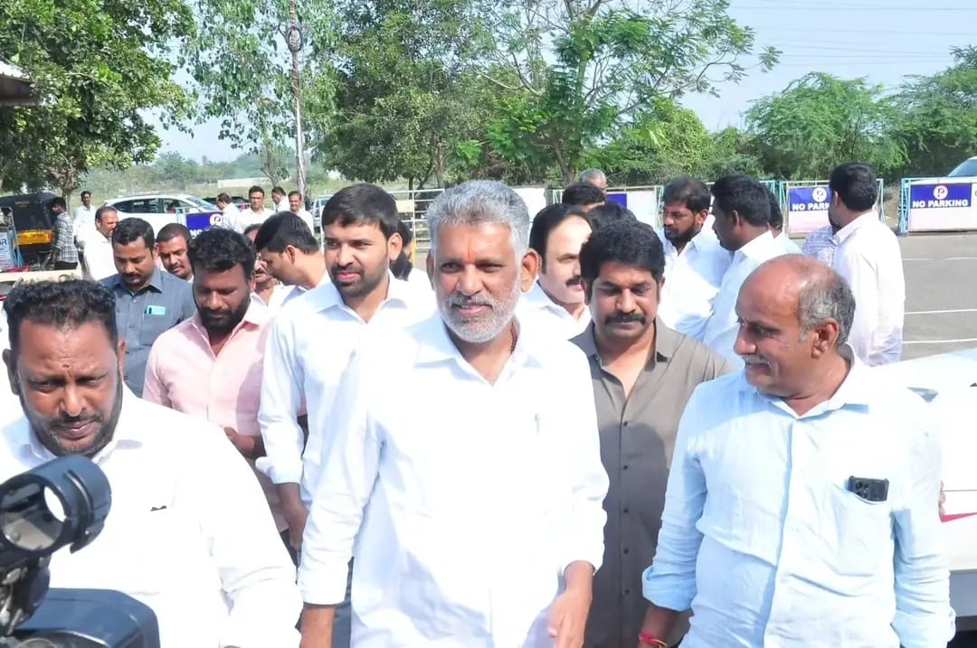 Dr. Chevireddy Bhaskar Reddy tweet media
