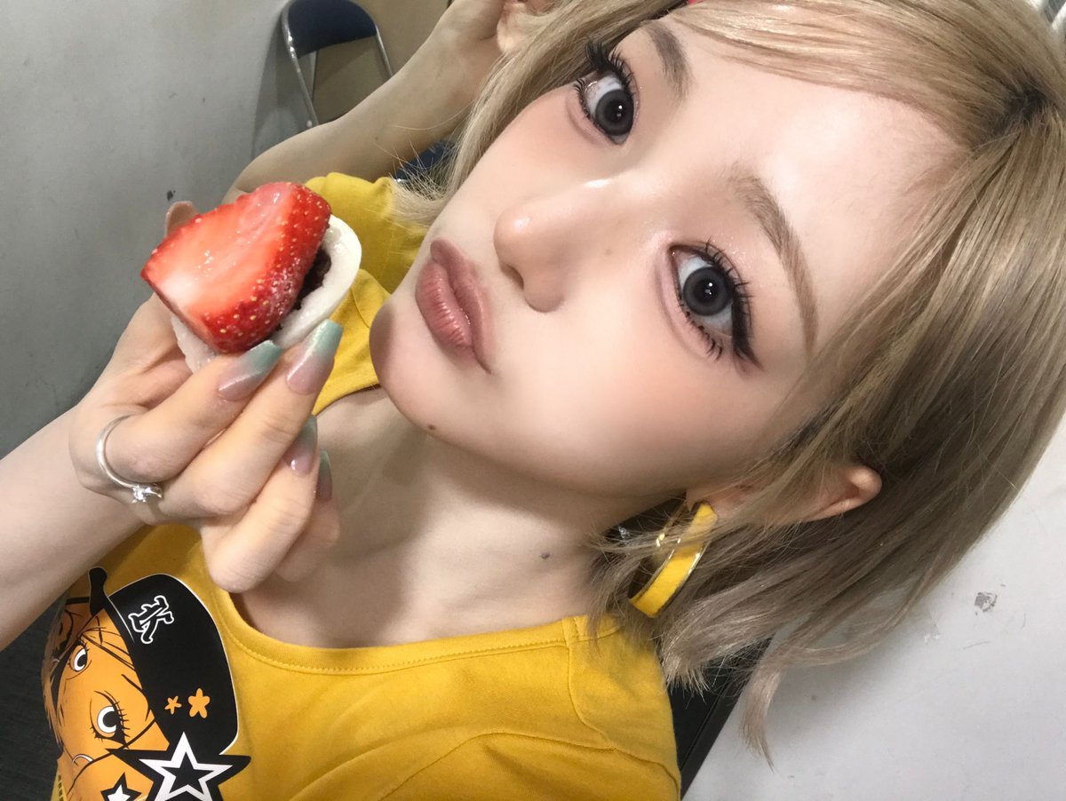 딸기모찌 지유 ㄹㅇ 존귀인거 볼사람