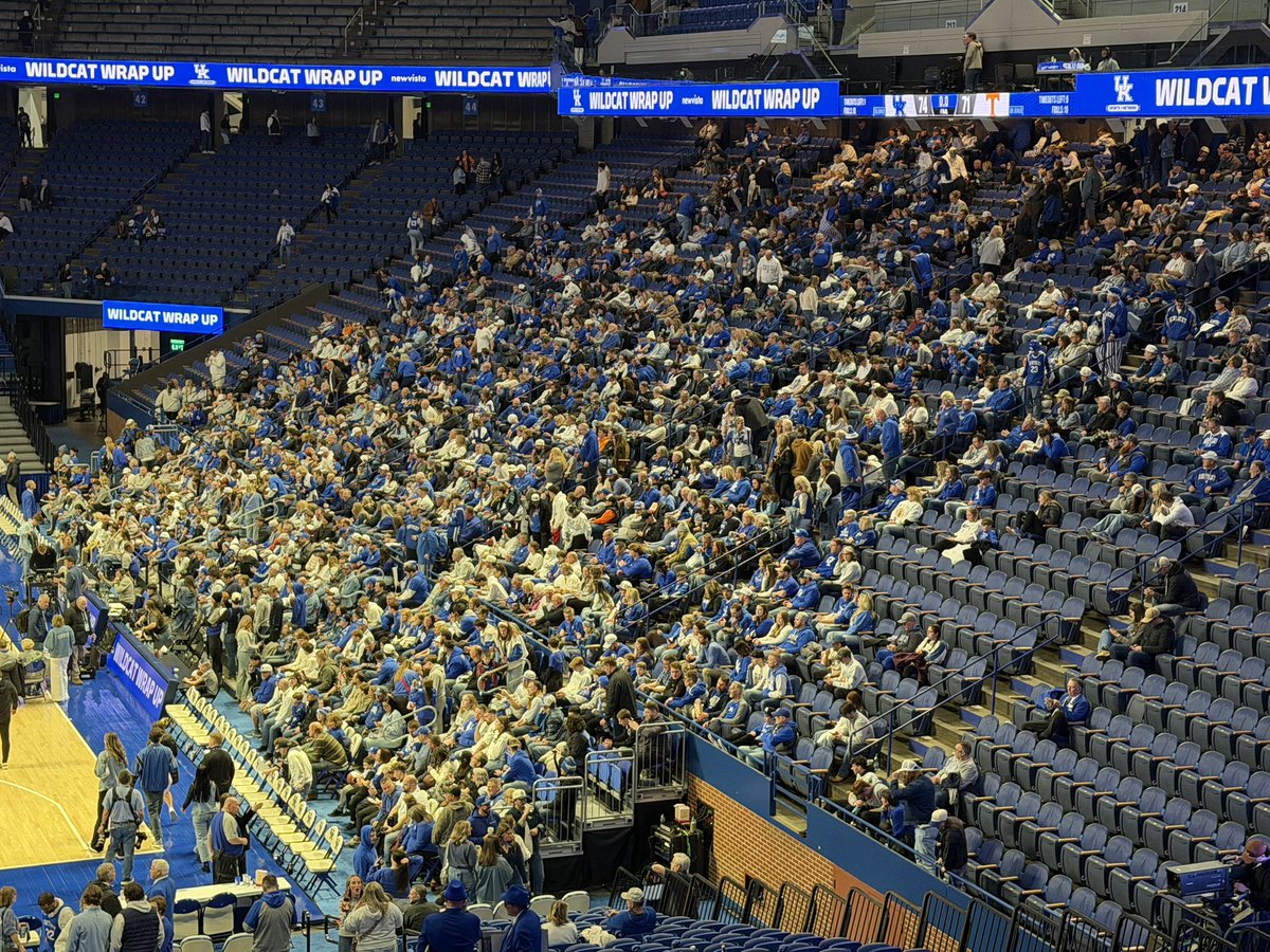 A few fans sticking around for Pope's post game following Kentucky's 74-71 win over Tennessee.