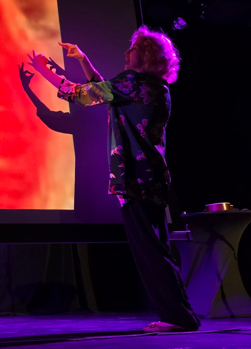 I, and a surprising number of people braved the cold to see the effervescent Nellie Mckay, at the Uptown! Knauer Performing Arts Center (whew!). She was like a breath of Spring air (which could be a long time coming)