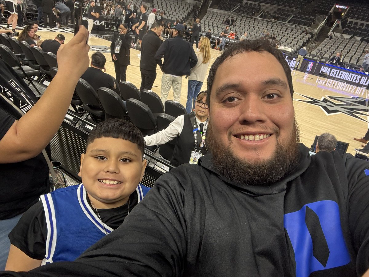 Robert Olvedo Jr. tweet media