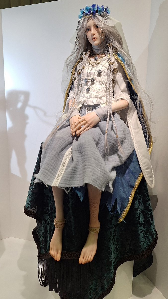 ワンフェスでめちゃくちゃ気になってた復讐者ちゃん！

ほんと今にも動き出しそうで…
まじまじ見つめてはため息出まくったよ…