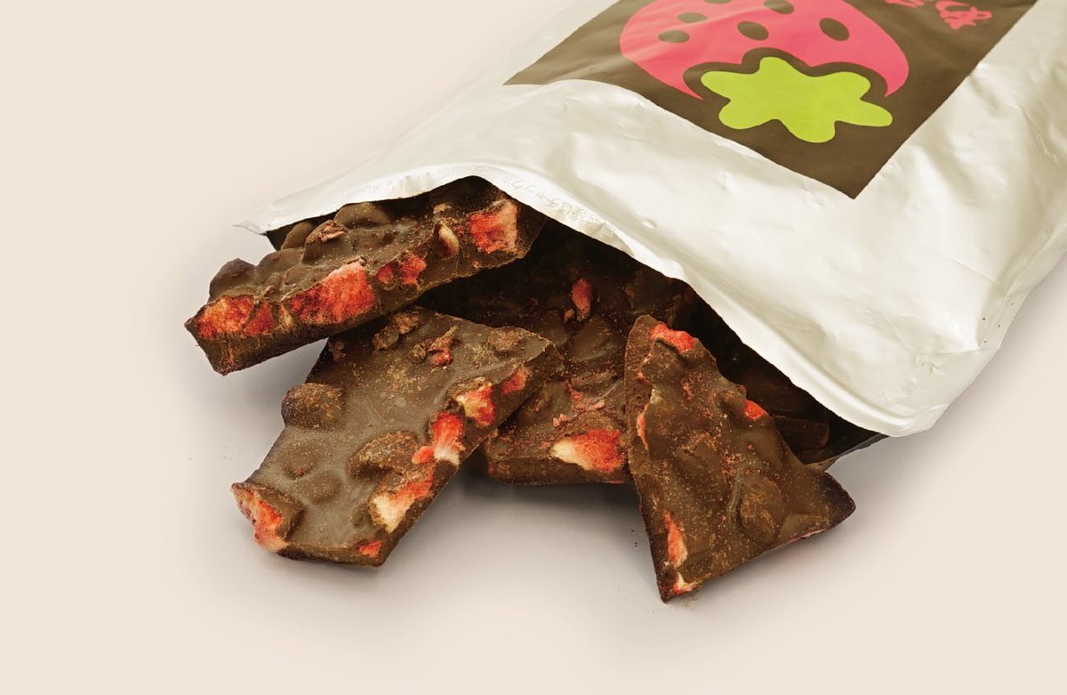 皆さま🙋‍♀️
少し急ぎの分だけど、バレンタインプレゼントキャンペーンを実施させて🤗今年も #悪魔的に美味しい！と大人気で、中々ネット販売ができていない

#あまおう苺のゴロゴロ割れチョコ