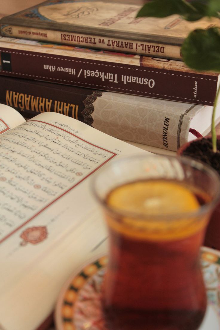 meftun111111's tweet photo. "Ya Rab sen de bilirsin ki,
Bir sen varsın bana yakın."

#Cahit Sıtkı Tarancı] https://t.co/0LXtHgRlOo