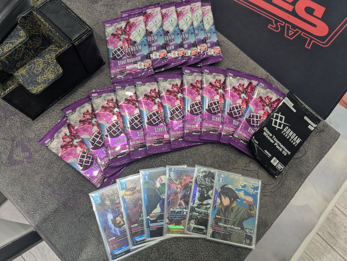 So far GD03 has been treating me well. Trying to get more reps before Vegas so I went to THREE different locals today. 

Shop 1: X-0 1st
Shop 2: X-1 4th
Shop 3: X-0 1st

GGs to everyone I played today!!