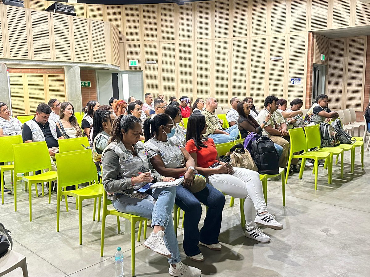 ¡Cali y Candelaria hacen parte de la reinducción de Escuelas Culturales Vallecaucanas! 🌟 La <a href="/GobValle/">Gobernación Valle del Cauca</a> y @CulturaValle fortalecen la formación artística, enfocados en la evolución hacia la 'Universidad sin ladrillo'. 🎓✨ #CulturaValle #ValleDelCauca