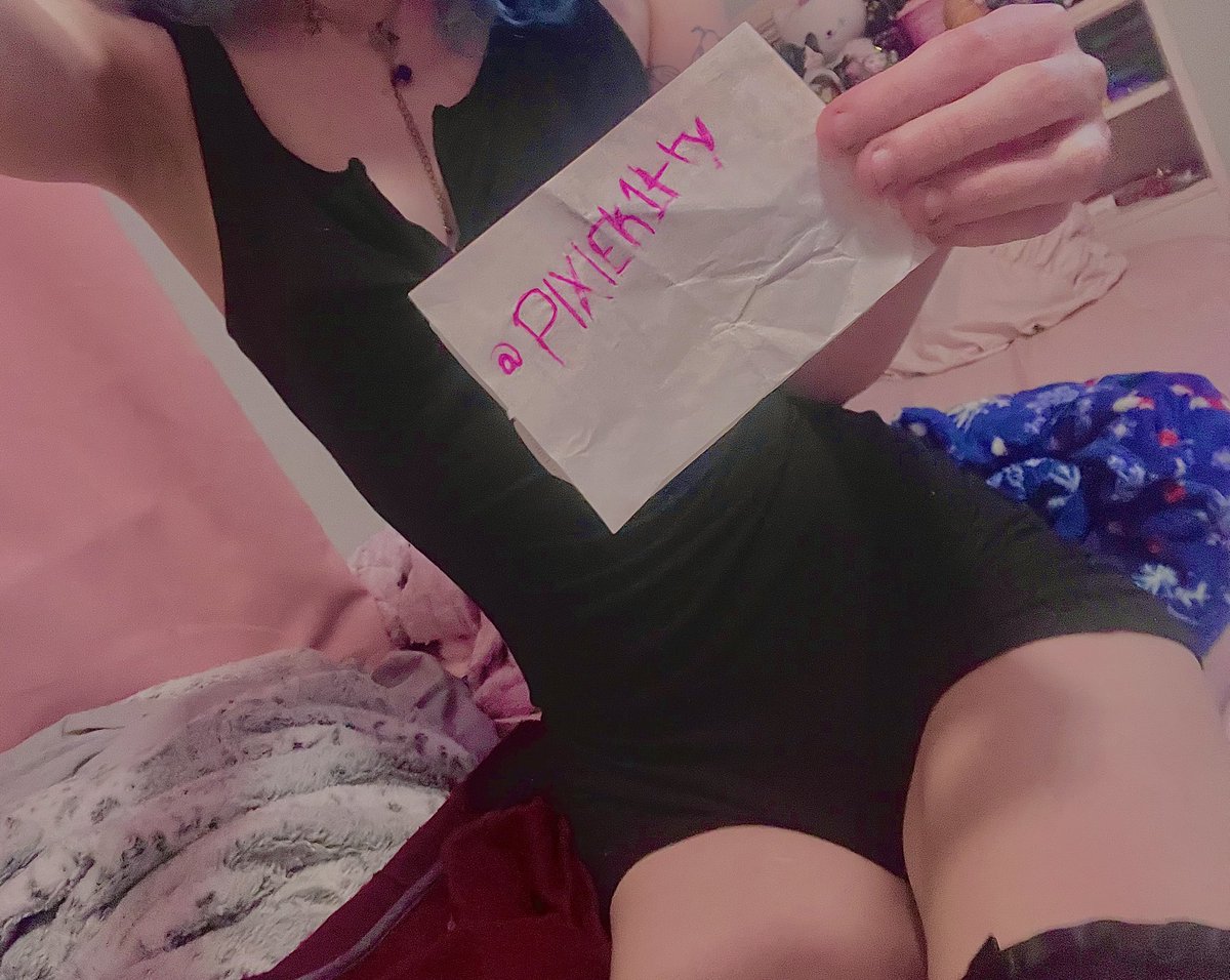 pixiek1tty's tweet image. sm1 on here didnt think i was real so uhh here lol