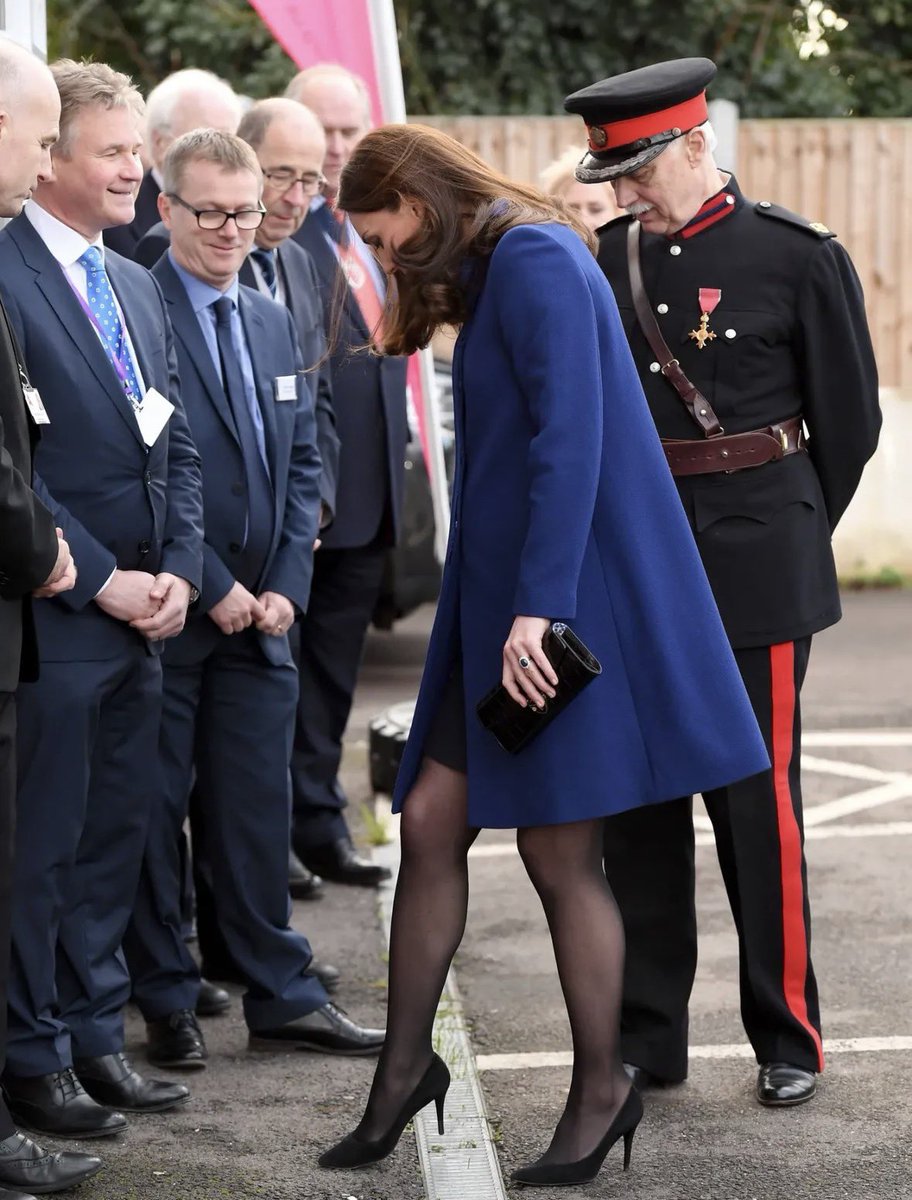 Sorry Kate, I got lost in those legs 🙂‍↕️