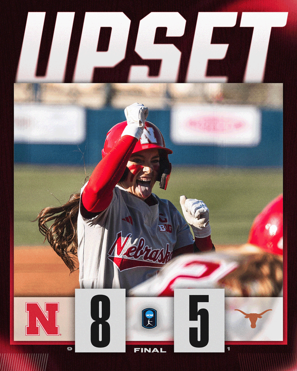 NCAA Softball tweet media