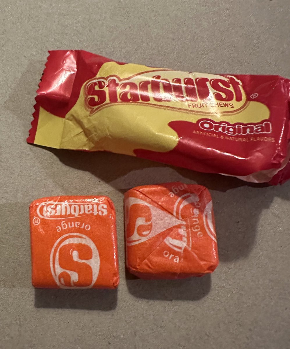 Lindsay Dunn tweet media