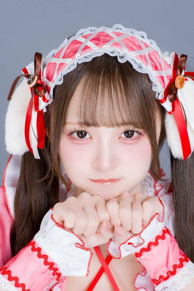 colne_icol's tweet photo. 早く起きて構ってくれないと拗ねるぞ(`‐ω‐´) https://t.co/zhT5BJYRb3