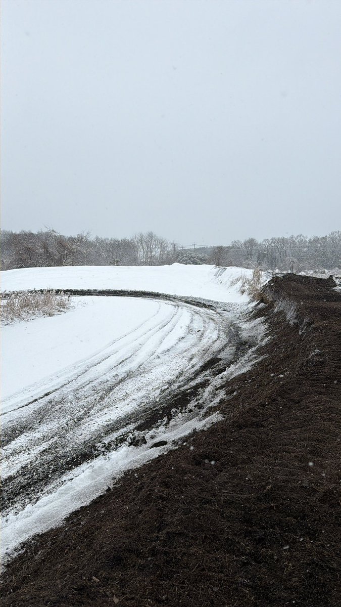 hayasehonda's tweet image. 20250208
モトクロスビレッジに来ました！
コンディションはベスコンの降雪です😊