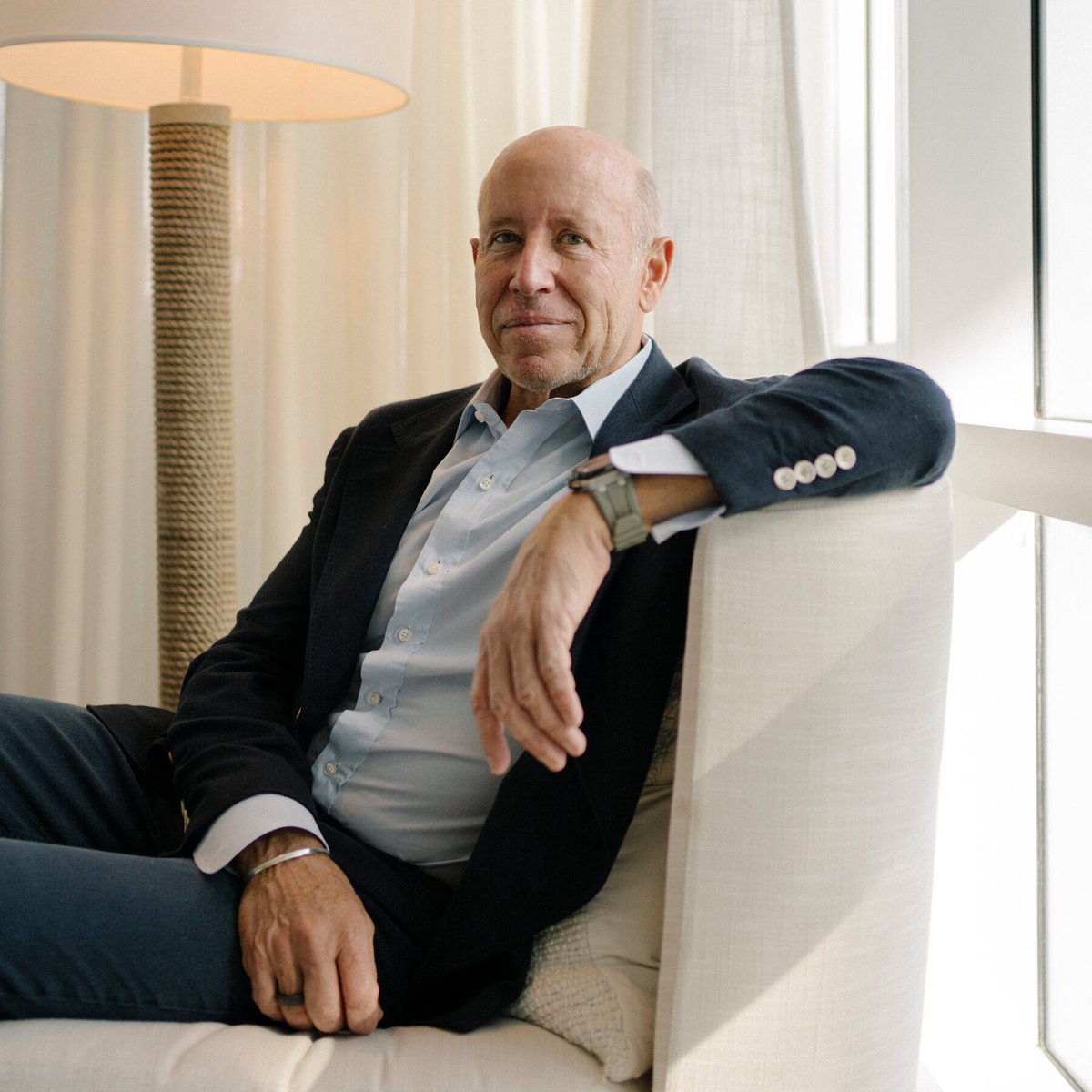 From the son of a Holocaust survivor in Stamford, Connecticut

To building a $100 billion real estate empire and donating millions to charity

This is the story of Barry Sternlicht, the man who built Starwood

Born in 1960 to Jewish parents in New York City,
Barry grew up in