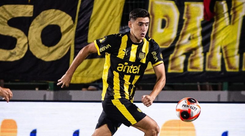 🚨🟡⚫️ LA BANDA IZQUIERDA DE ESTE AÑO ES 10 VECES MEJOR QUE LA DEL 24 Y 25

Harán destrozos por izquierda Togni y Laxalt , calidad y jerarquía a la orden de <a href="/OficialCAP/">PEÑAROL</a> 👏
