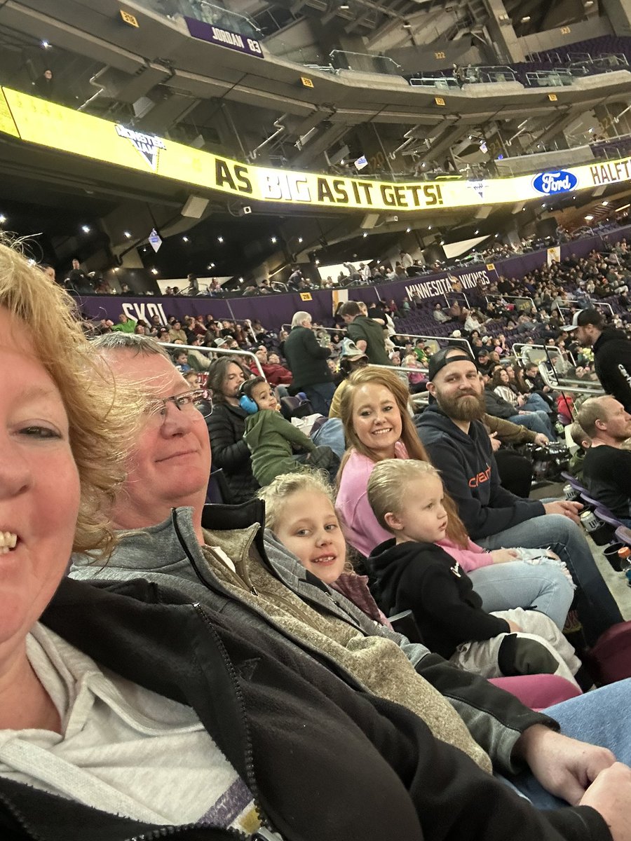 mnjohnson1996's tweet photo. #MonsterJam https://t.co/THWz2sGFhz