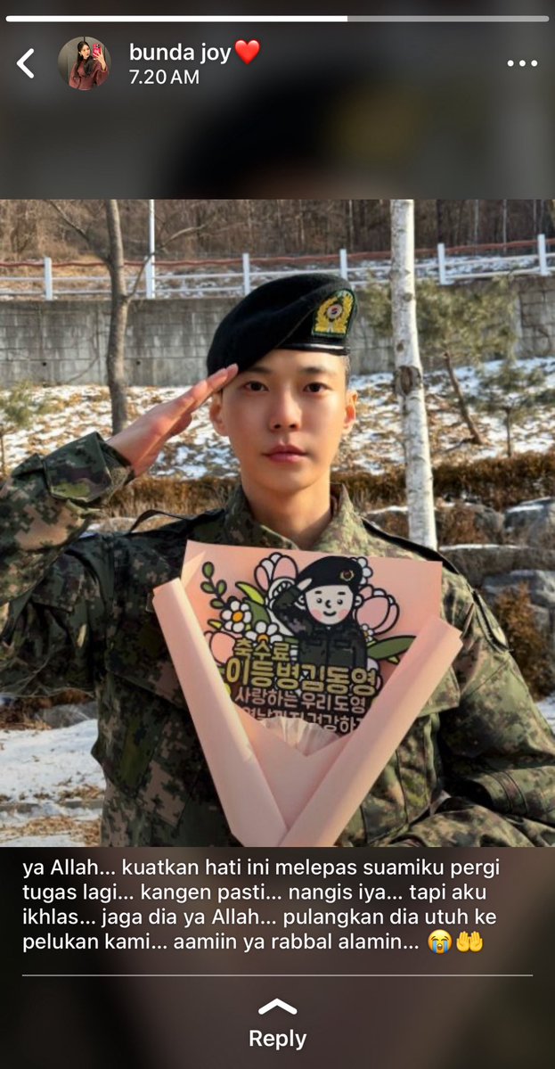 charmantaes's tweet image. jadi gini isi whatsapp story bunda joy dengan suami dan 4 anaknya,,,