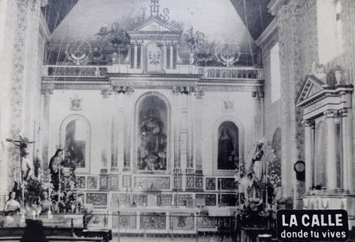 Interior del templo de San José en 1929, la imagen de Jesús de los Milagros se localizaba al lado derecho de San José.
#lacalledondetuvives