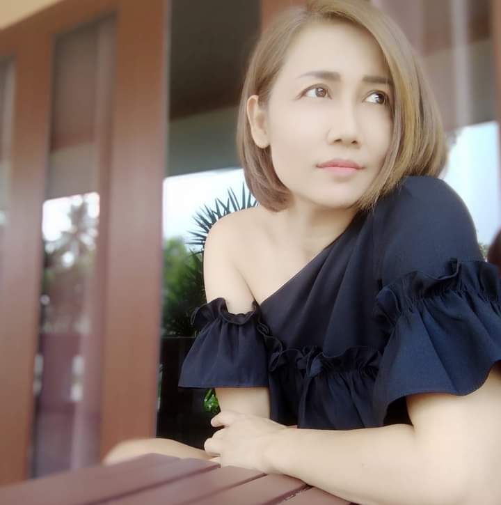 หมอวิ รับนวดอิสสร
พิกัด อ้อมน้อย อ้อมใหญ่ สามพราน สาย4-5 บรม
ศาลายา และบรีเวณใกล้เคียง มีห้องส่วนตัว
# นวดไทย
#นวดน้ํามัน
#นวดรีดเส้น
#นวดผ่อนคลาย
ไอดีไล 8107a