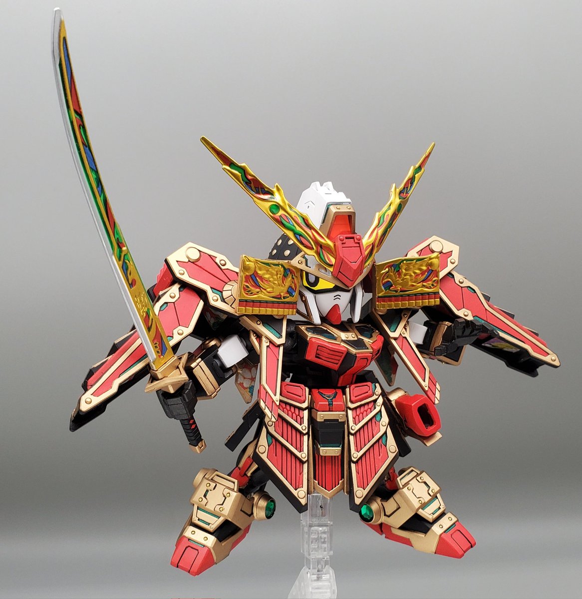 Yukke40091070's tweet image. 78代目武者頑駄無完成です✨️
ほとんど見えませんが、鎧の内側に和柄のマステを貼っています。主張しすぎず、チラリと覗くぐらいのオシャレで😄
#SDガンダムワールドヒーローズ