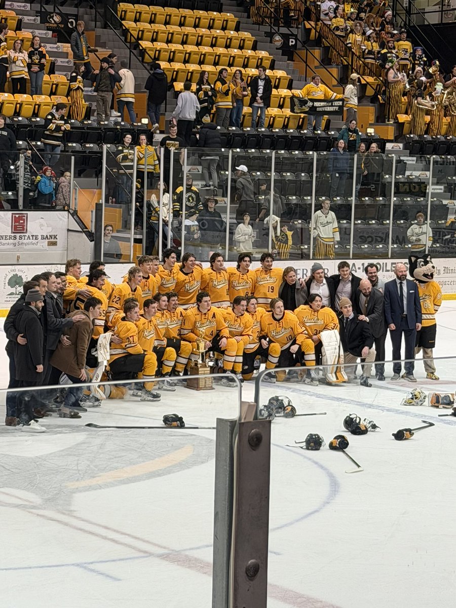 MiTech CardCollector tweet media